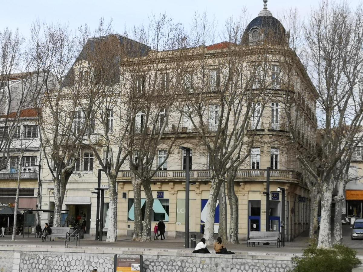 Appartement De 105M2, Balcon Sur Cours De La Republique Narbonne Luaran gambar