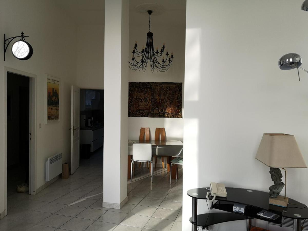 Appartement De 105M2, Balcon Sur Cours De La Republique Narbonne Luaran gambar