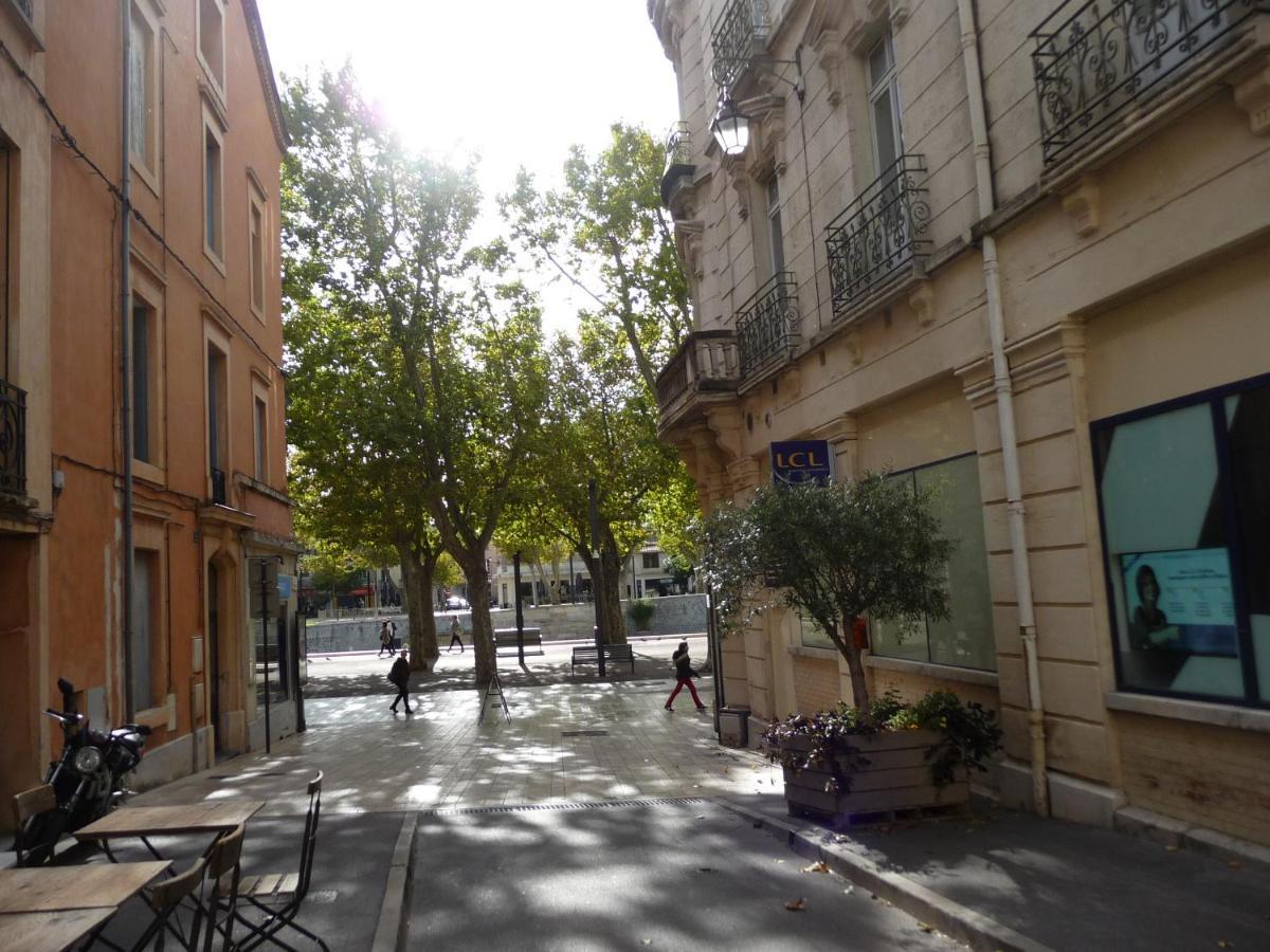 Appartement De 105M2, Balcon Sur Cours De La Republique Narbonne Luaran gambar